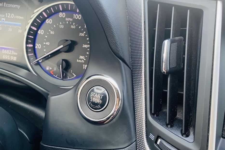 Продам Infiniti Q50 2016 3 літра бензин