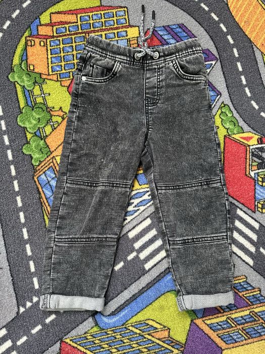 Джинси сірі на хлопчика 104