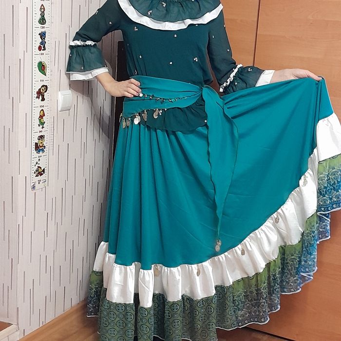 Циганський костюм