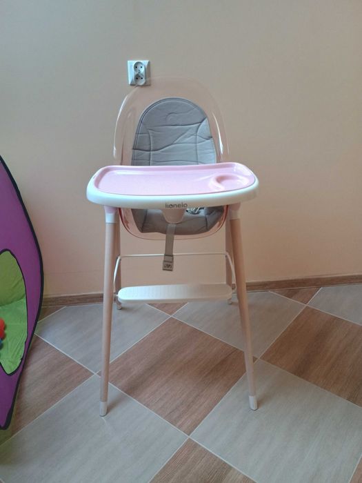 Fotelik do karmienia Lionelo Maya