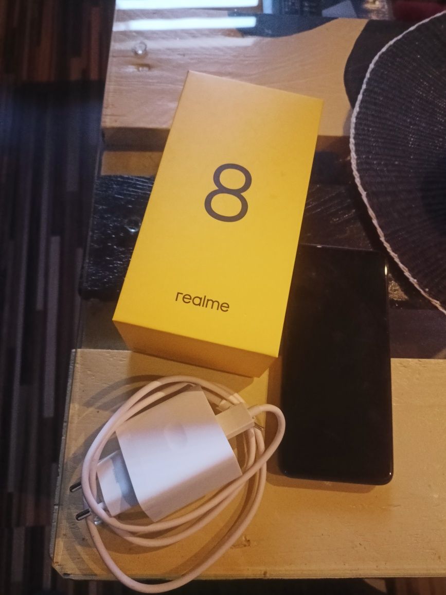 Smartfon realme 8  128 GB 6G (LTE) czarny