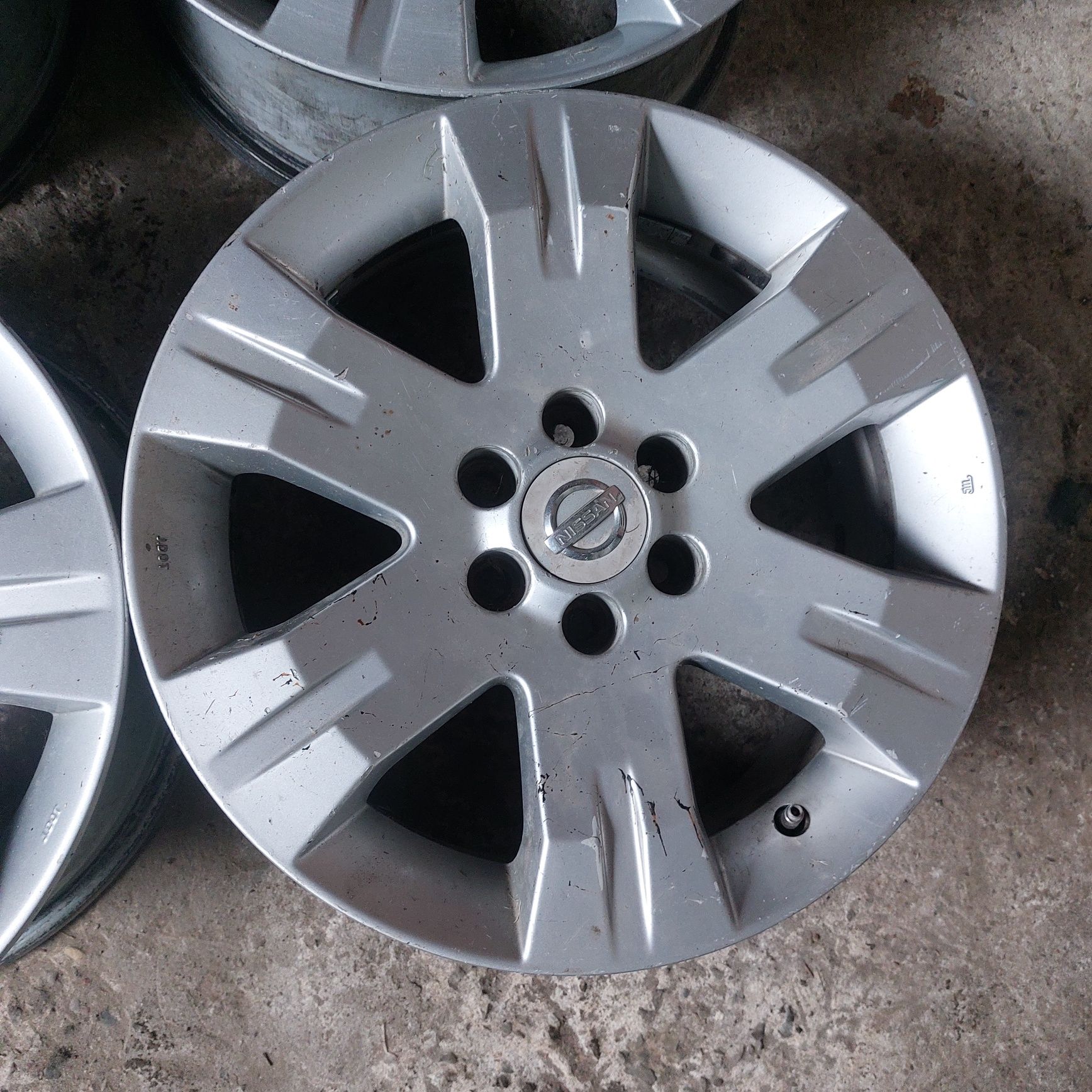 Диски титани 6 114.3 17 Nissan Navara D40 partfinder нісан навара