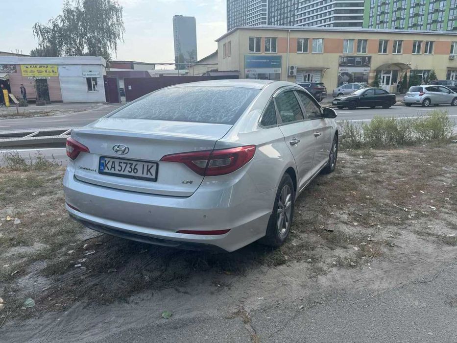 Соната 2014р.в. під викуп на вигідних умовах. Київ таксі і власні