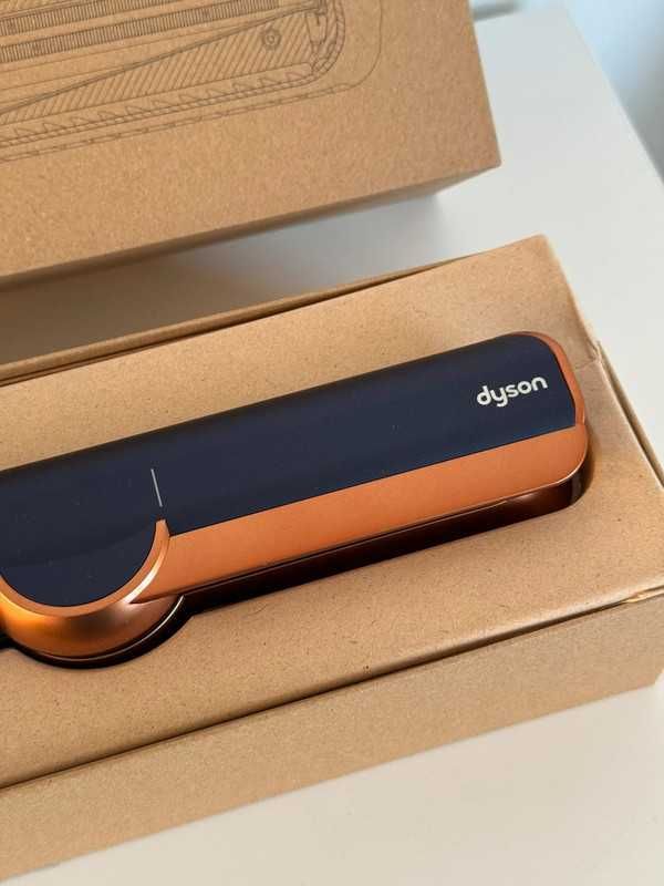 Sprzedam|DYSON|Airstrait HT01|Nowy| Nieużywany| Gwarancja