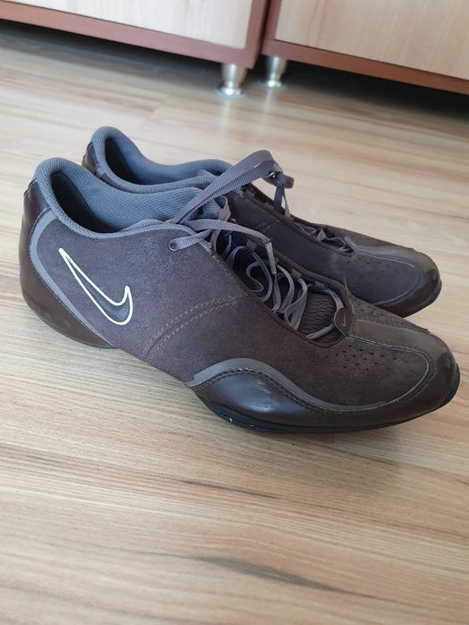 Brązowe buty sportowe, Nike