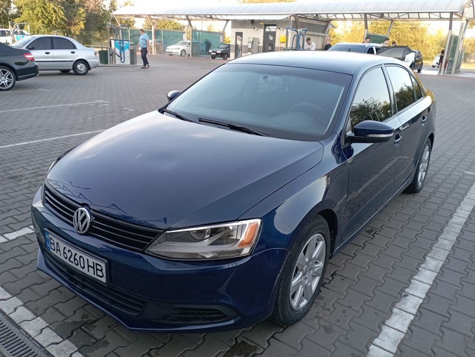 Продам Volkswagen JETTA 2013