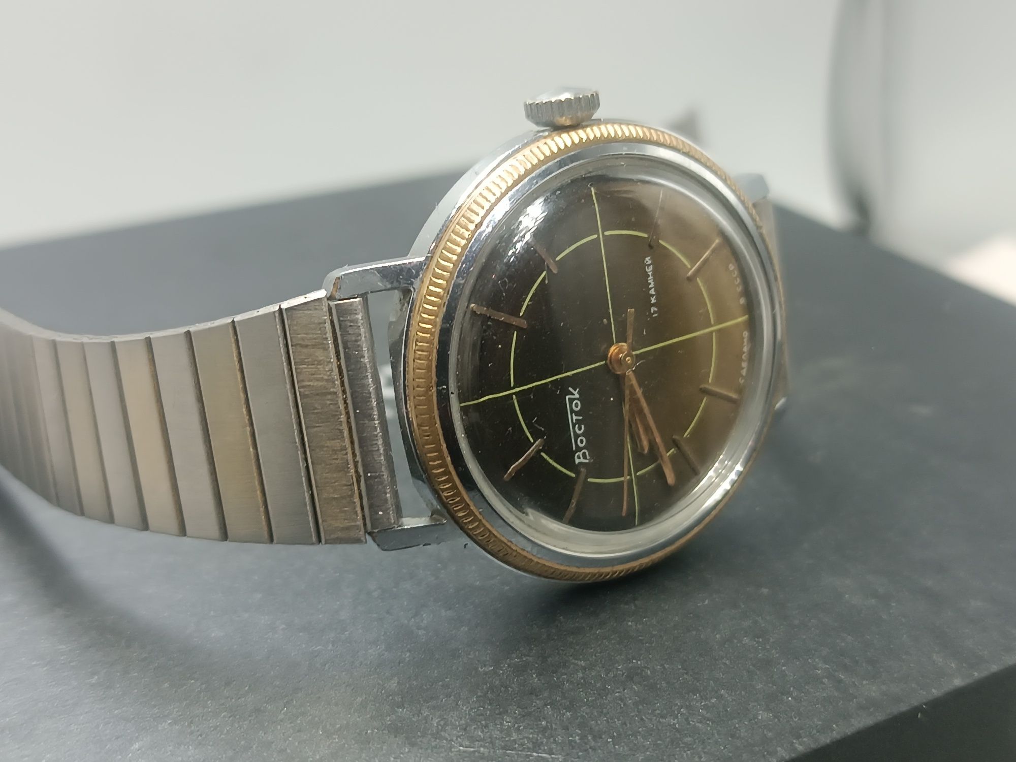 Zegarek wostok mechaniczny ciekawy
