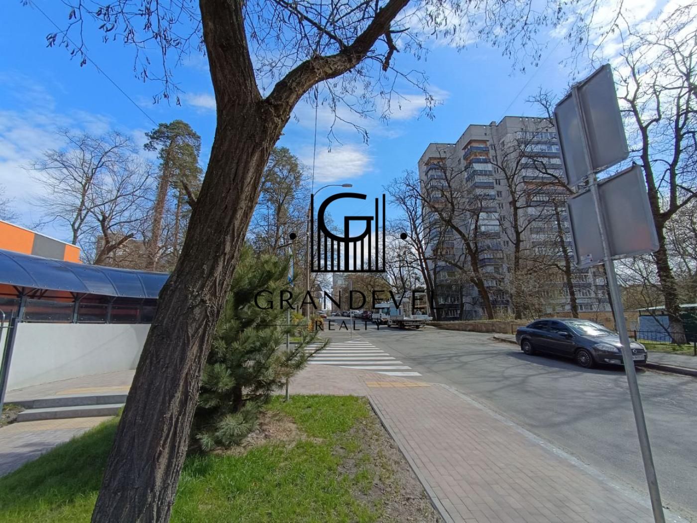 Продаж / Квартира / вул. Львівська / вул. Мальовнича, Святошин, Київ