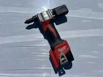 Nitownica Milwaukee M12 + bateria 2ah
