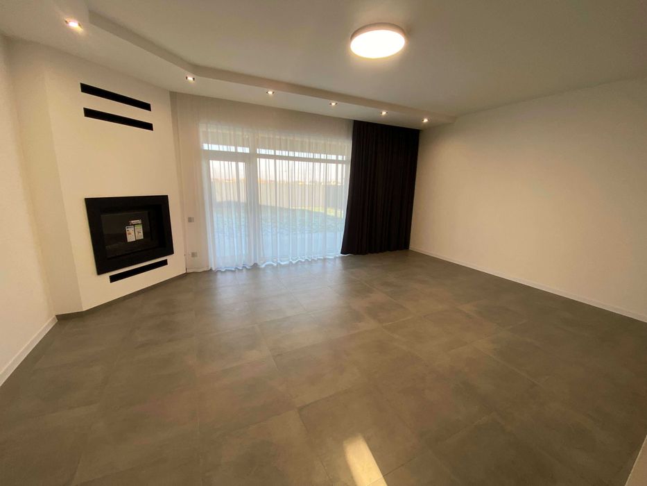 Продаж нового мебльованого будинку з ремонтом в КМ Міжріччя | Межречье