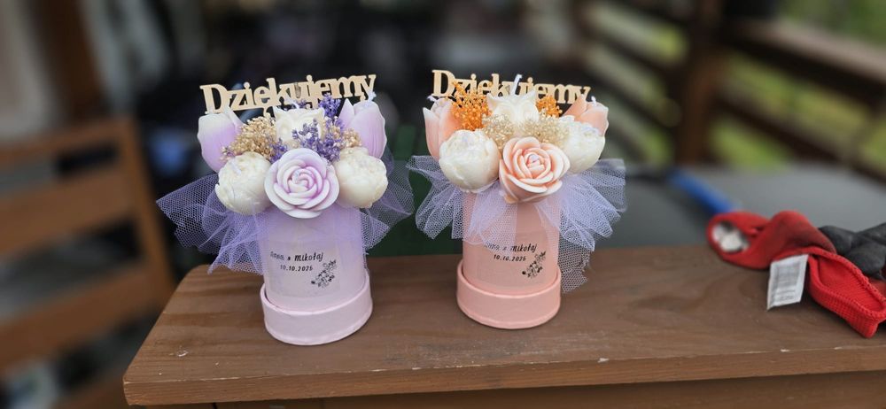Flower box candle