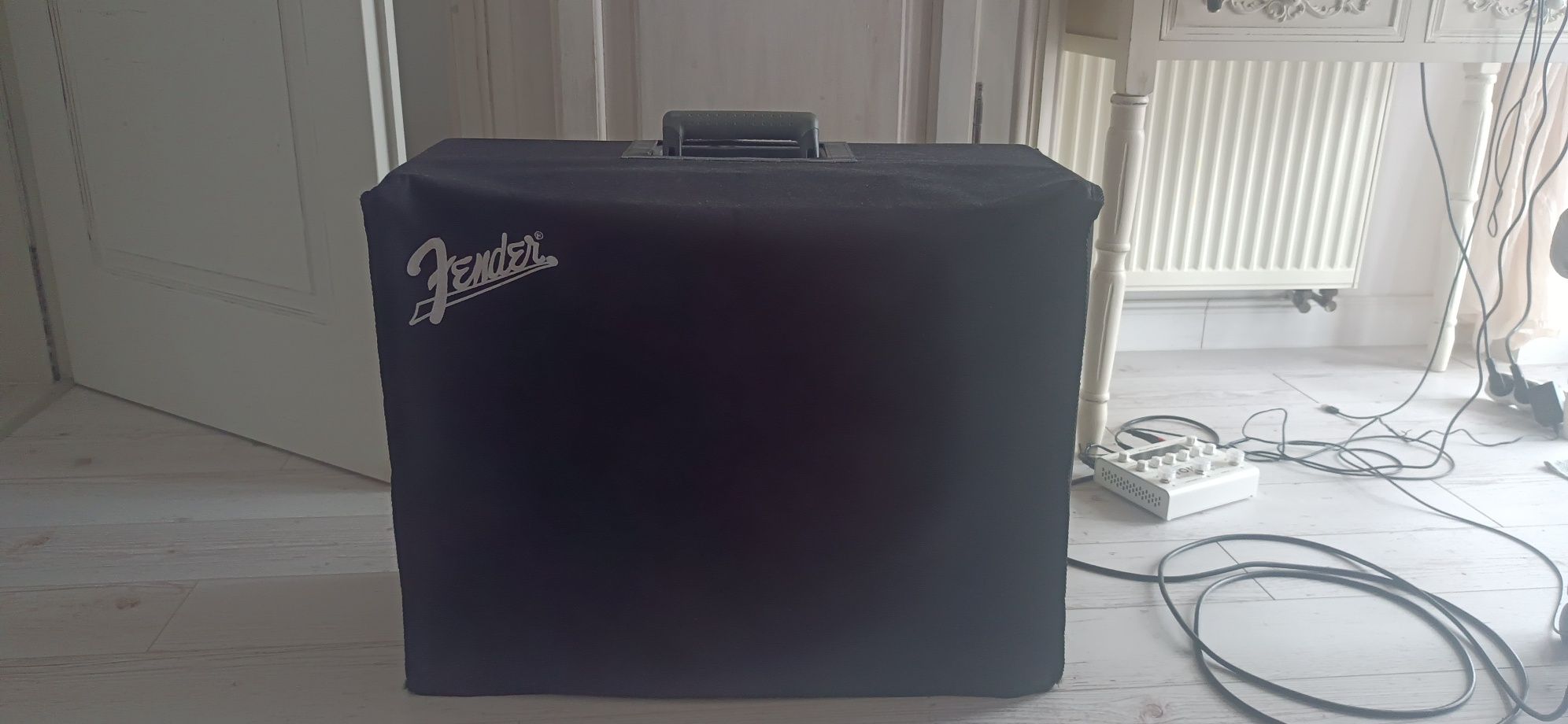 Fender Vox Focusrite AKG