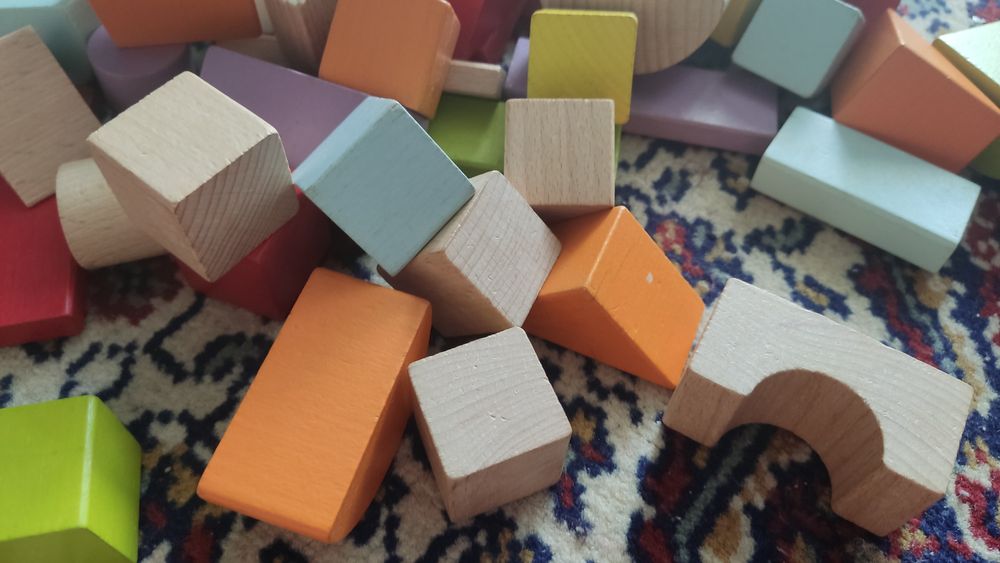 Продам дитячий конструктор