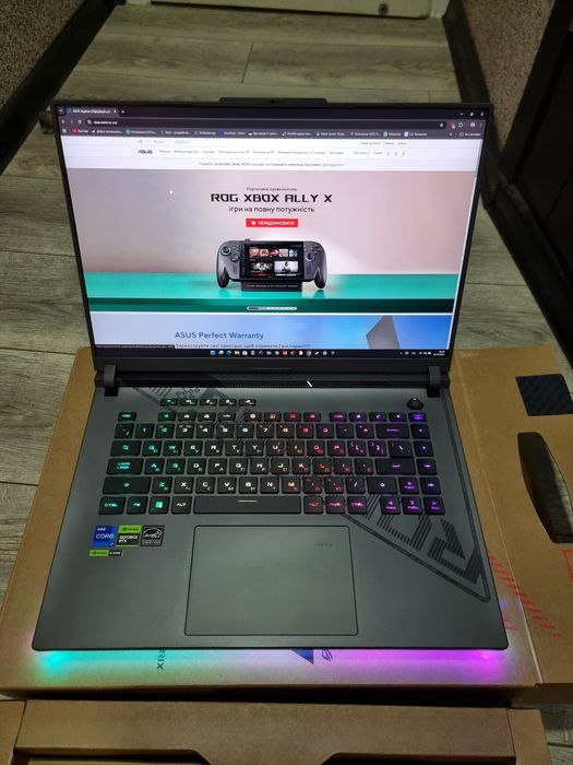 Asus strix g16 i7 rtx 4060