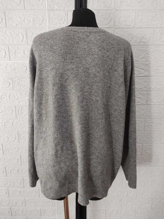 Sweter rozmiar 52 jesteś oversize cena 28 zł