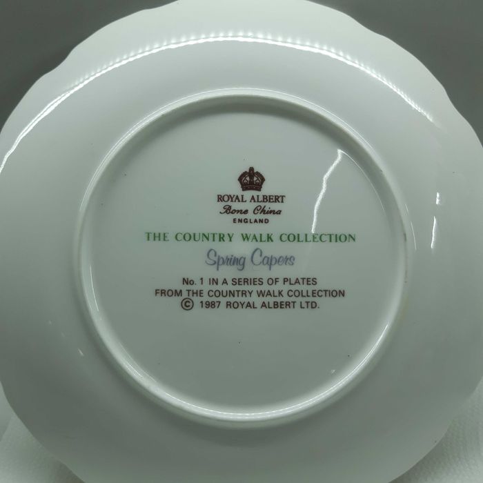 Okazja Cudny wielkanocny talerz Royal Albert
Spring Capers