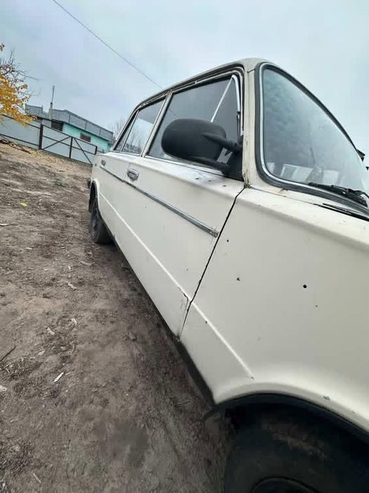 Продам ваз 2106 .