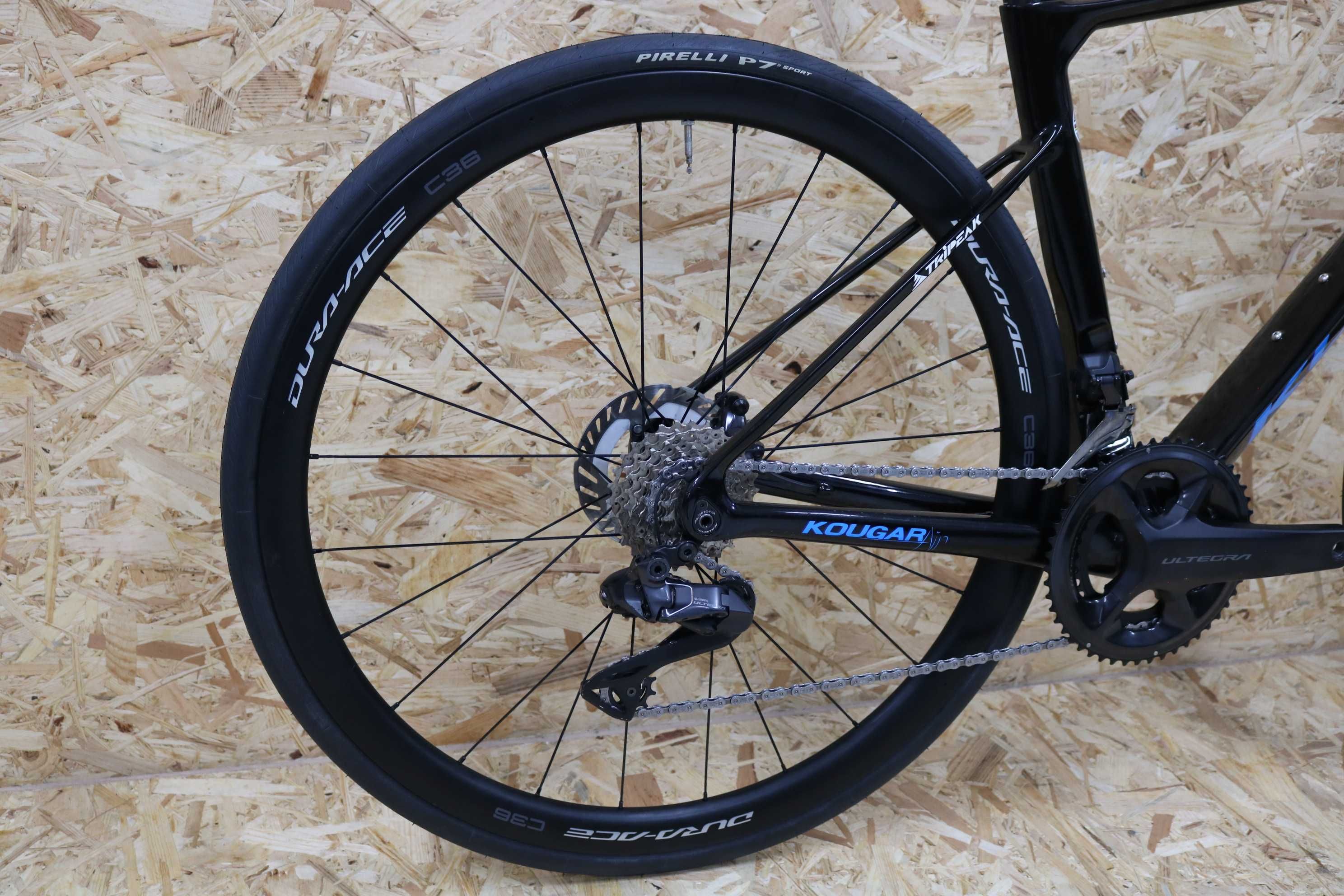 Bicicleta disco Kuota Kougar Air - Ultegra Di2 12 - Rodas Dura Ace