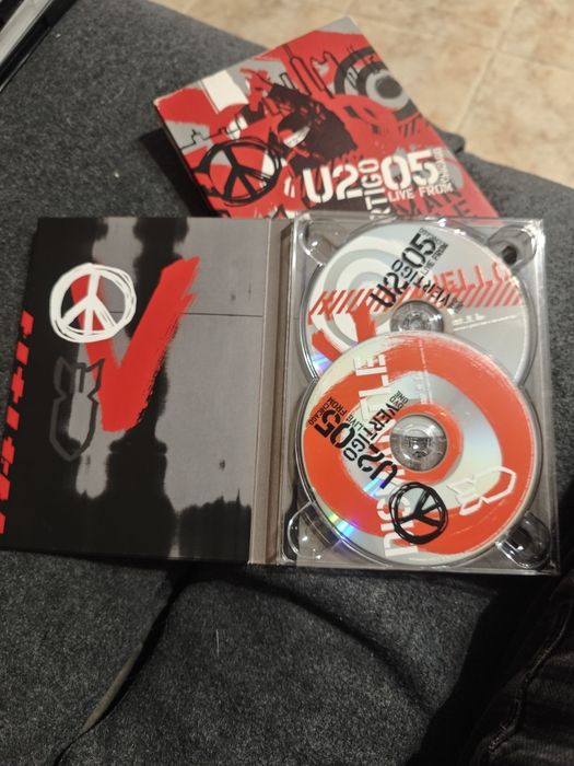 Vertigo: Live From Chicago 2005