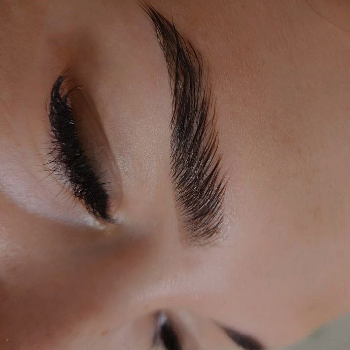 Brwi laminacja/farbowanie