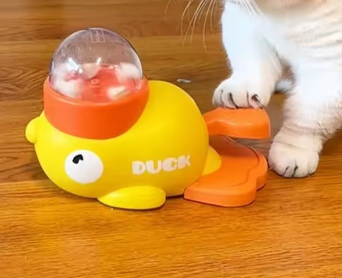 Podajnik na suchą karmę dla zwierzaka