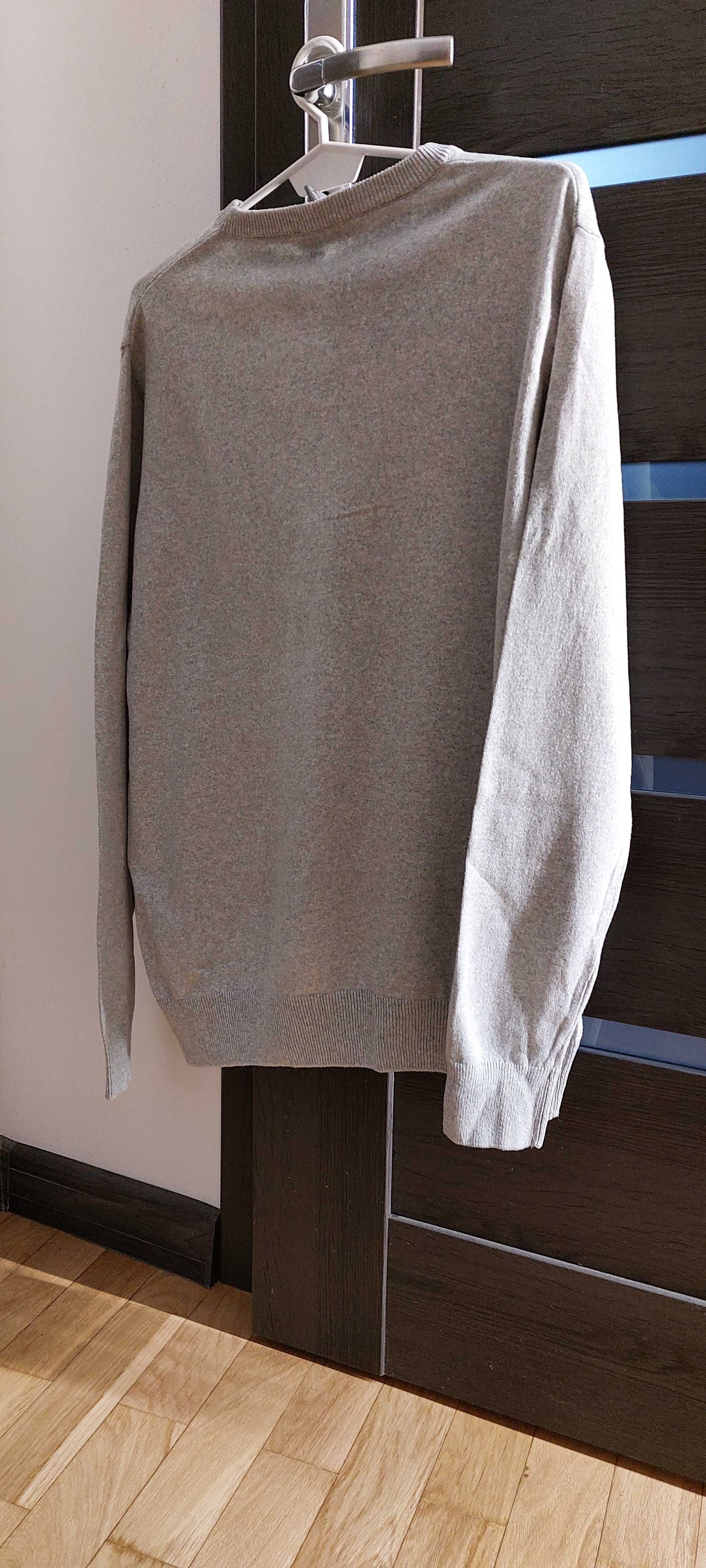 Tommy  Hilfiger  swetr L