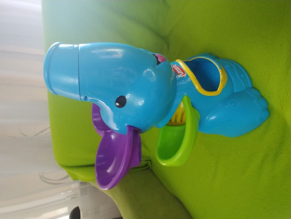 Hasbro elefun, Piłeczkowa fontanna słoń, Playskool