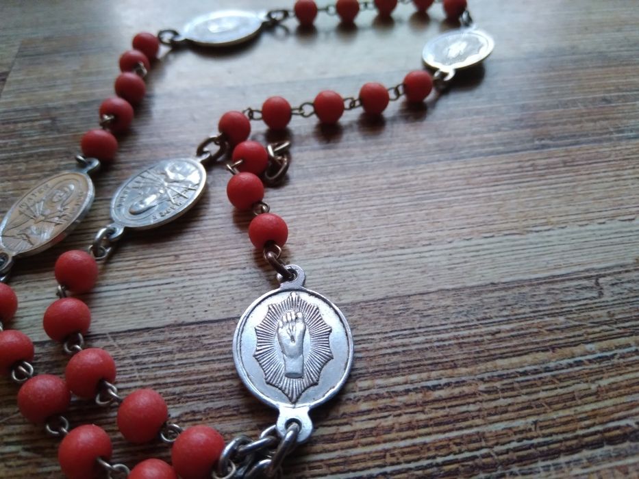 Antyczny medalik różaniec Mater Dolor
