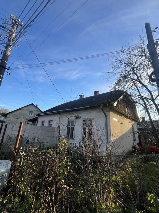 Продається нежитлове приміщення в Стрий