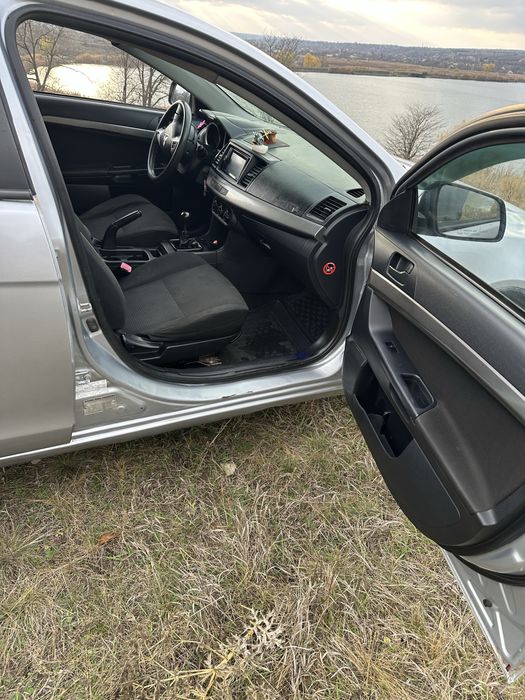 Продам Лансер 10 1,5 газ бензин