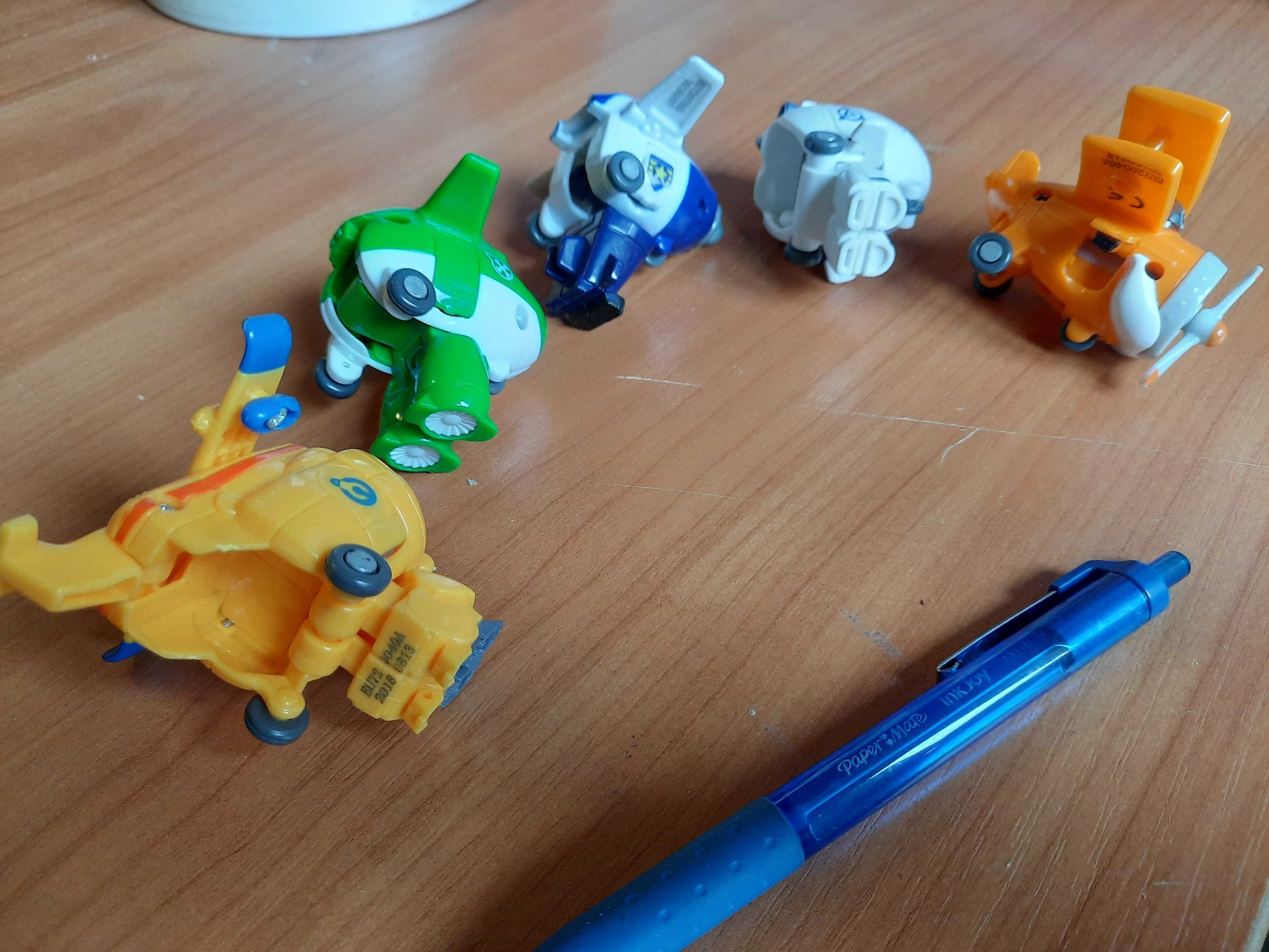 Figurki Super Wings