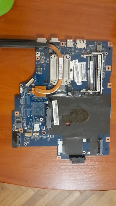 Материнська плата Lenovo G565 и др запчасти