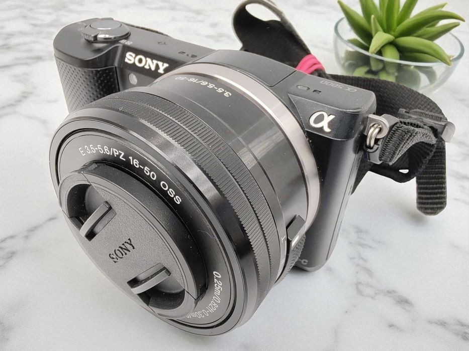 Sony Alfa 5000 + 16-50mm OSS , perfekcyjny stan Lombard Gorzów