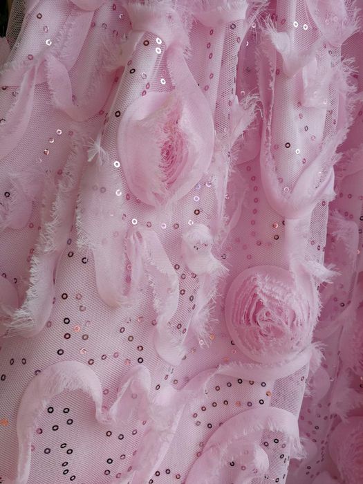 Сукня рожева святкова пишна на дівчинку 8-9 років.