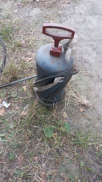 Опрыскиватель садовый