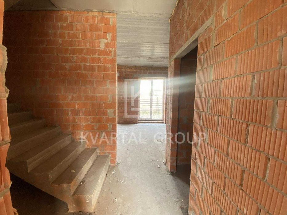 БЕЗ КОМІСІЇ! 100м2 Двоповерховий ТаунХаус без ремонту в 1,5 цегли