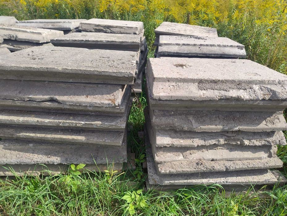 Płyty betonowe zbrojone z rozbiórki, z demontażu