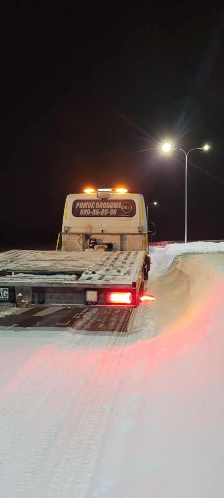 Wynajmij auto dostawcze, osobowe, laweta, Bus do wynajęcia