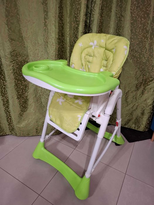 Krzesełko do karmienia dziecka