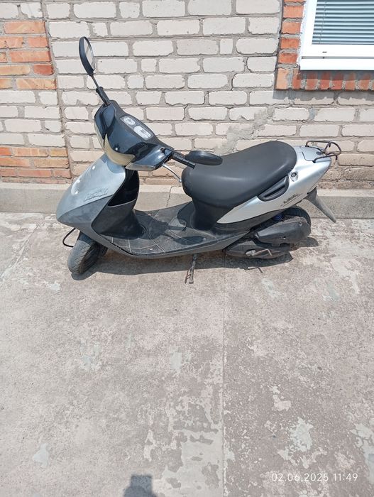 Продам скутер Suzuki lets 2(бабочка)