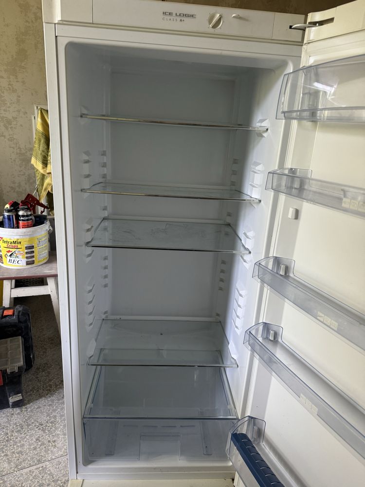 Холодильник SNAIGE C 30SM