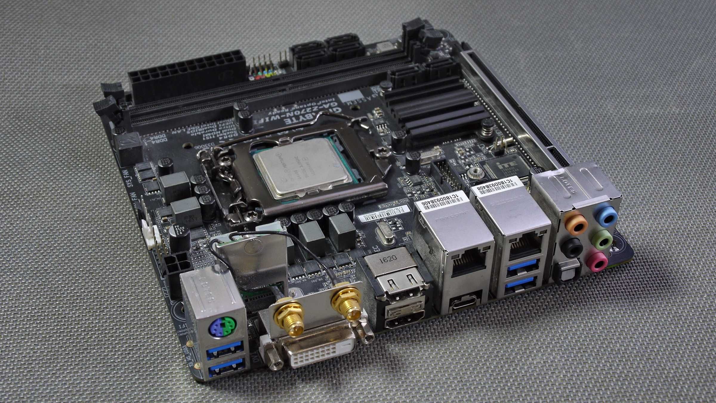 серверный комплект LENOVO S30 v2 LGA2011 + Xeon E5-2690 + 32Gb DDR3