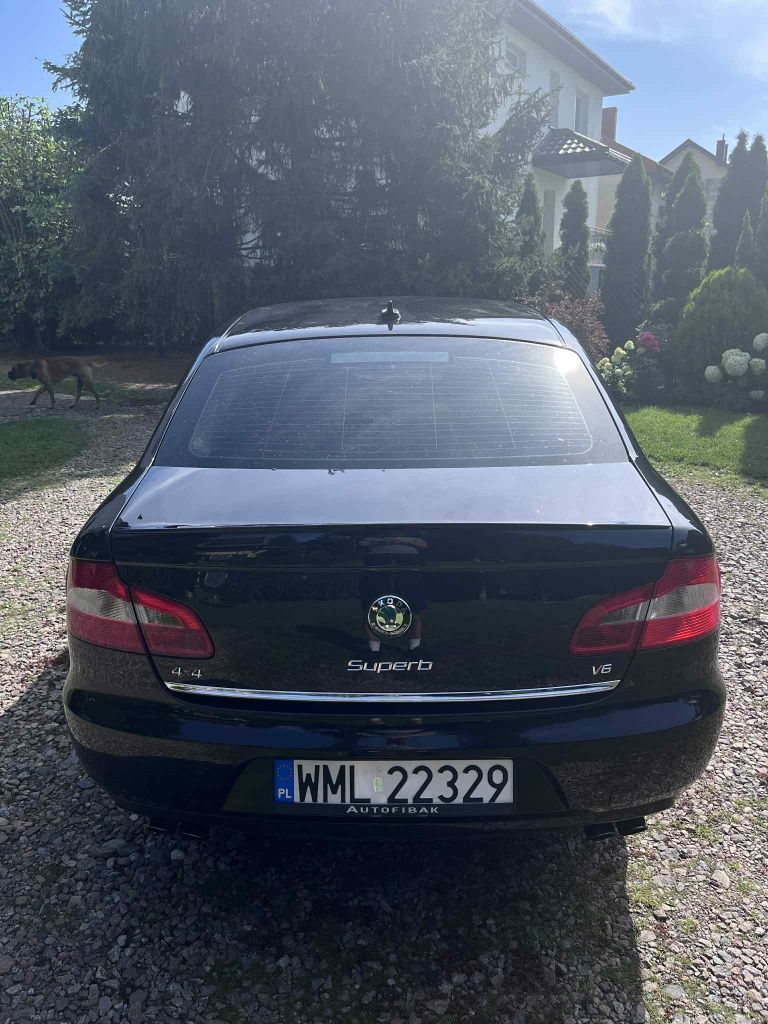 Skoda Superb 3.6 v6 4x4 super stan