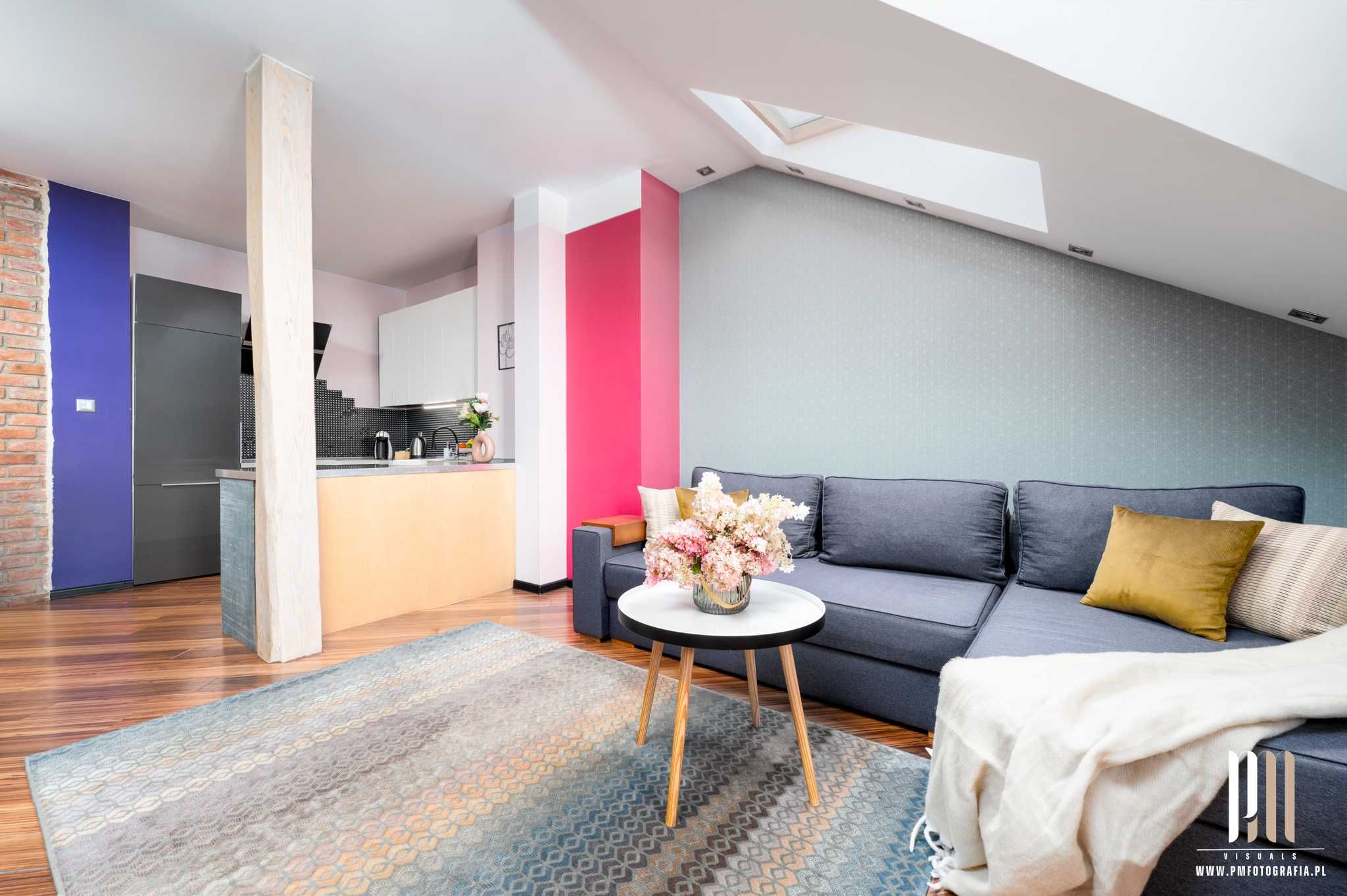 Noclegi apartament Jelenia Góra w samym centrum, garaż, winda