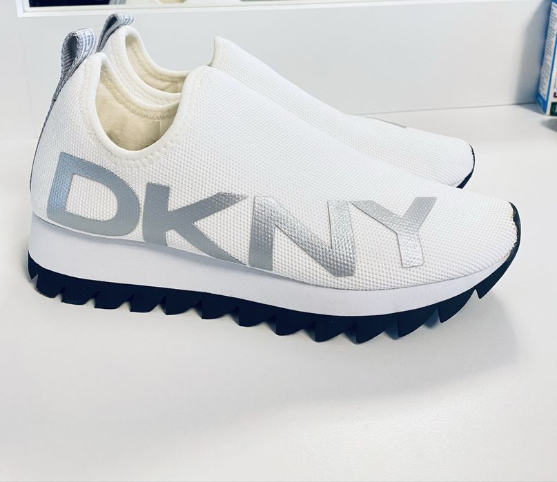 Кросівки DKNY 37 р. ОРИГІНАЛ
