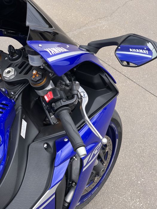 Yamaha R1 2016 poucos kms