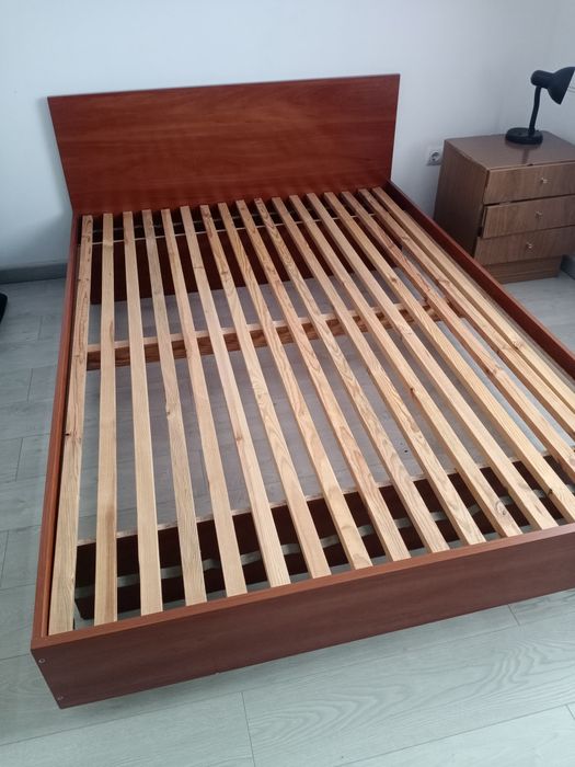 Ліжко двоспальне