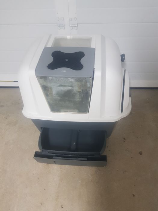 Caixa areia para gatos