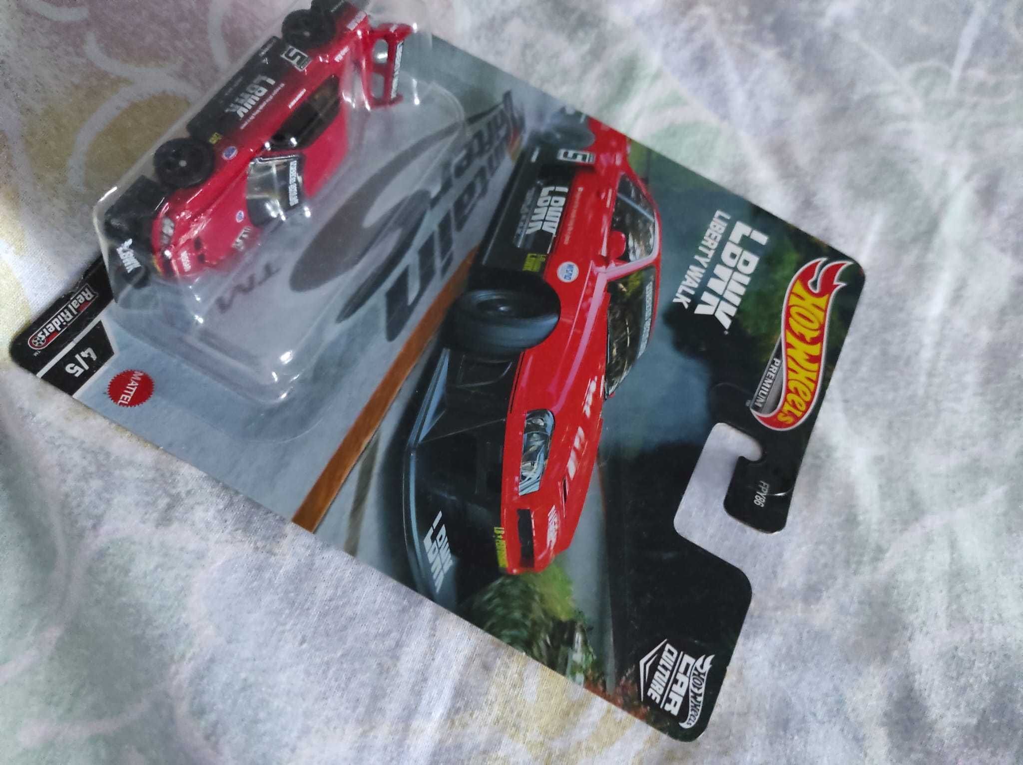 Hot Wheels Premium LBWK Skyline R34