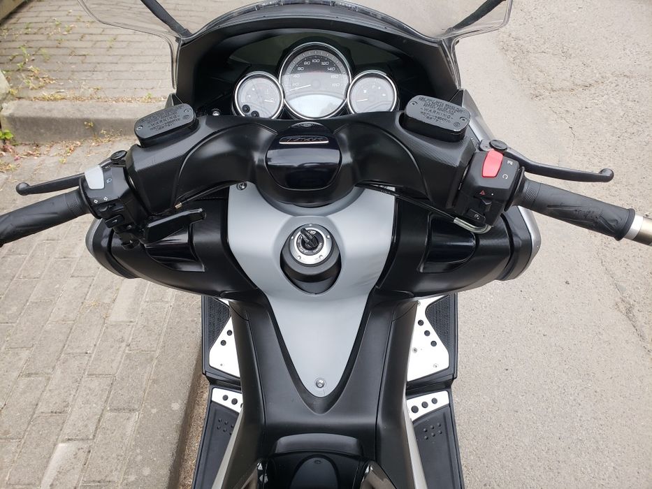 Скутер Yamaha T-MAX 500i